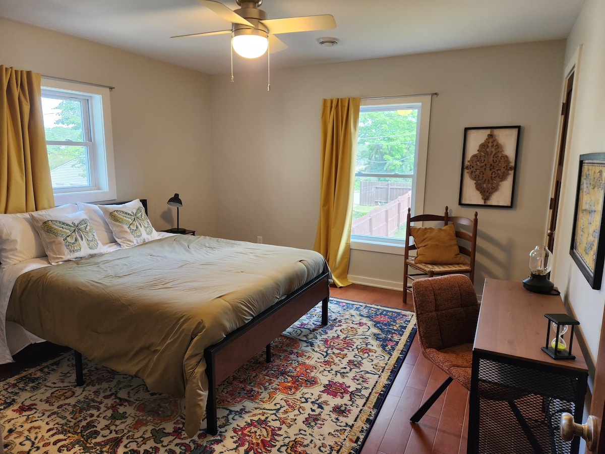 Race Street Rental