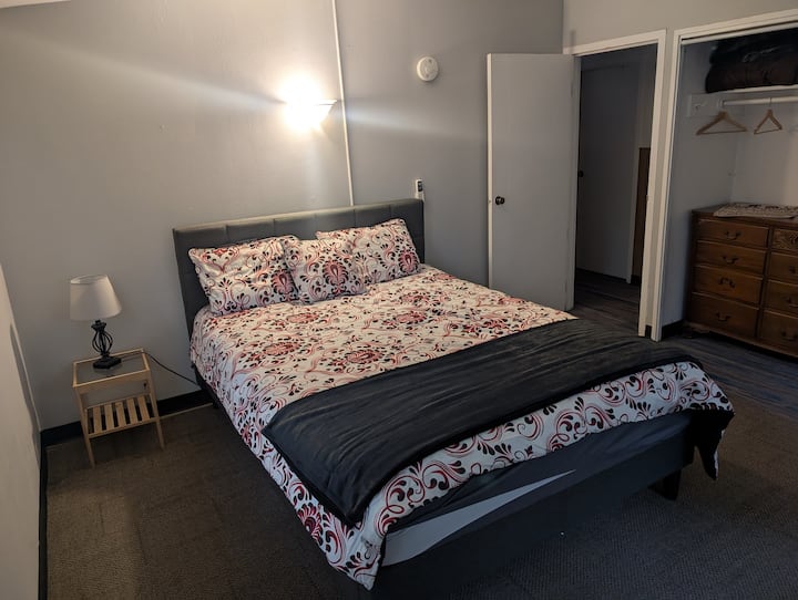 غرفة النوم 1