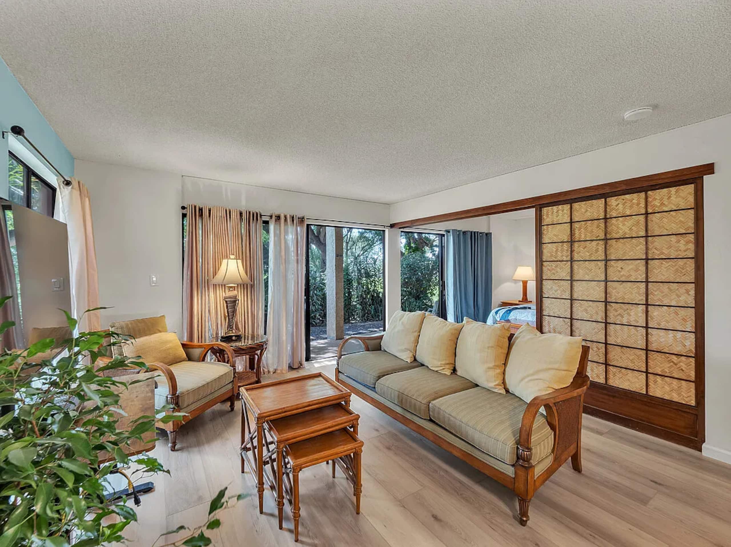 Paniolo Pau Hana Relax by the golf course - Photo 2