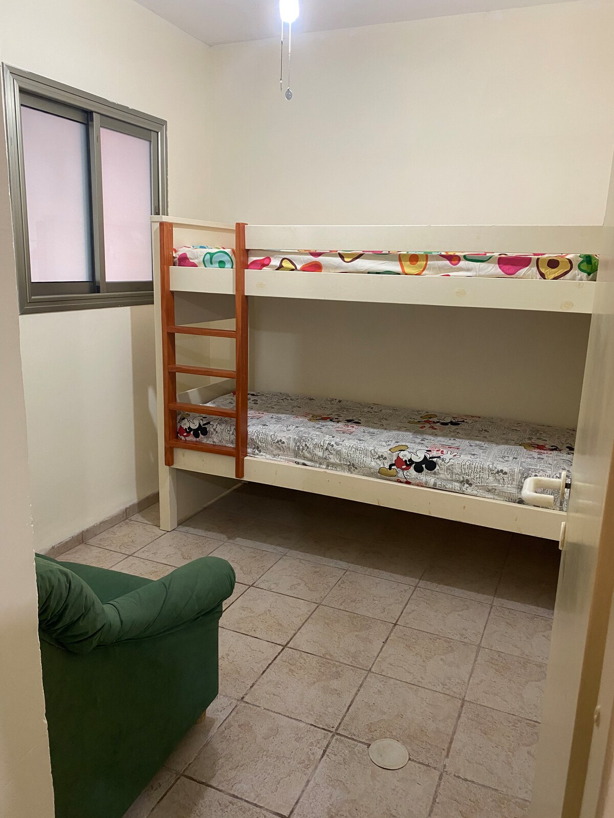 საძინებელი 2