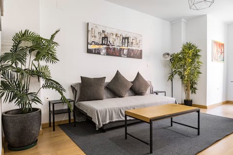 Anuncio de Airbnb popular: Peaceful Luxury Apt El Palo Beach by TuriVida en El Candado