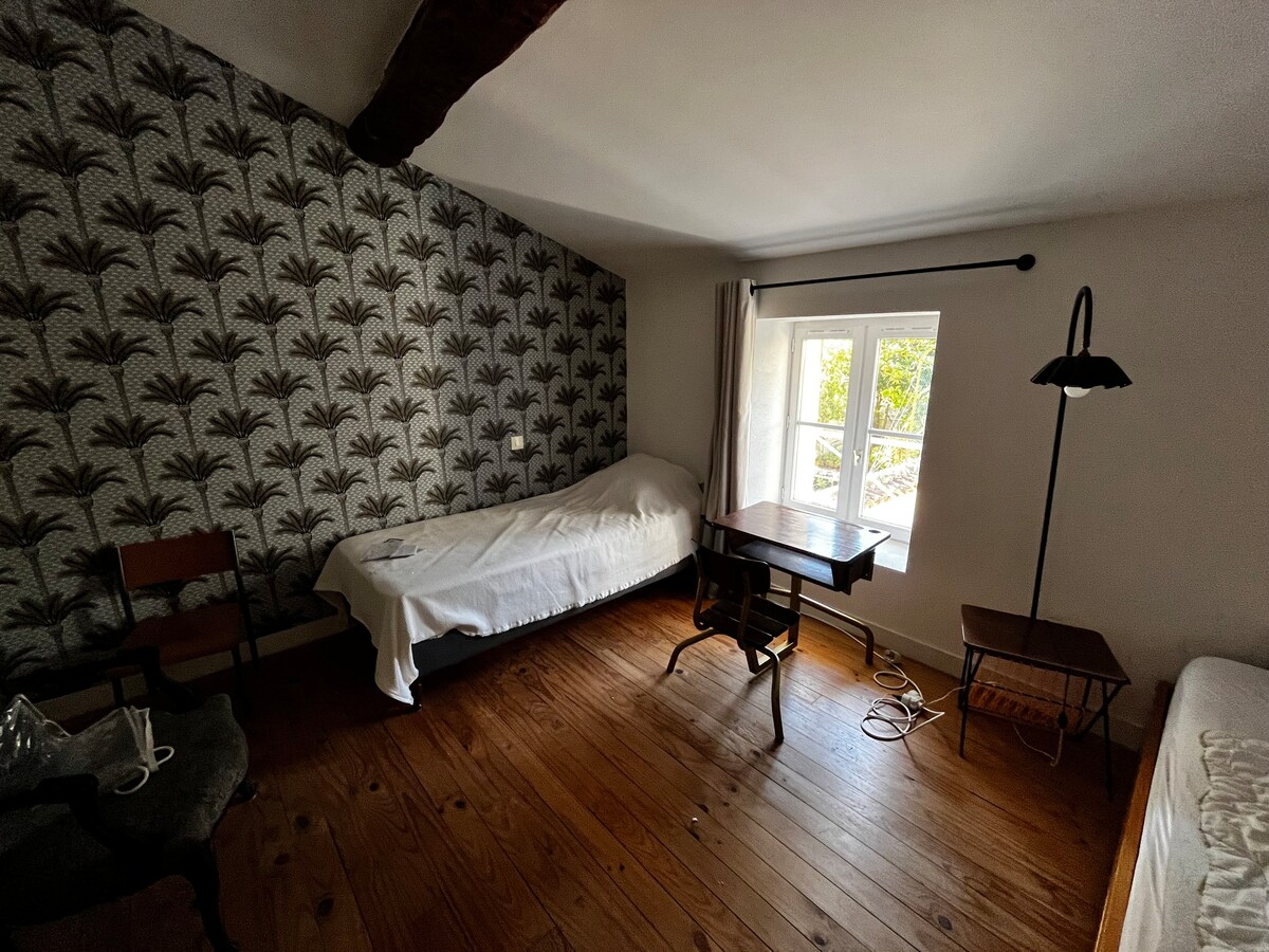 غرفة النوم 1