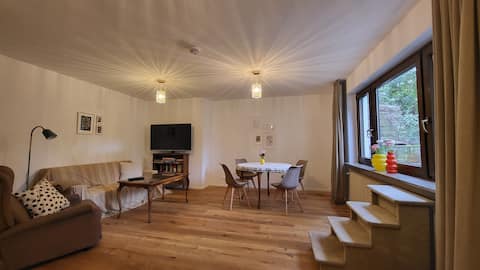 Successful Airbnb property: Great 1-room apartment - walking distance to downtown in Stuttgart