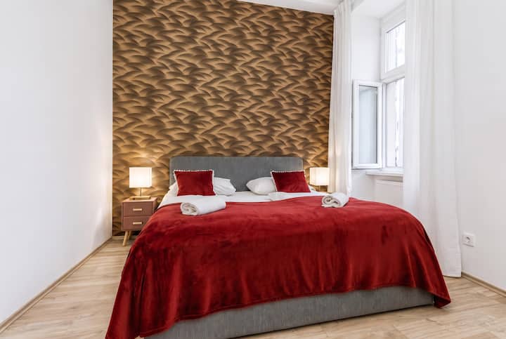 Comfortable Twin-bedded Stay | Mariahilfer - Viena