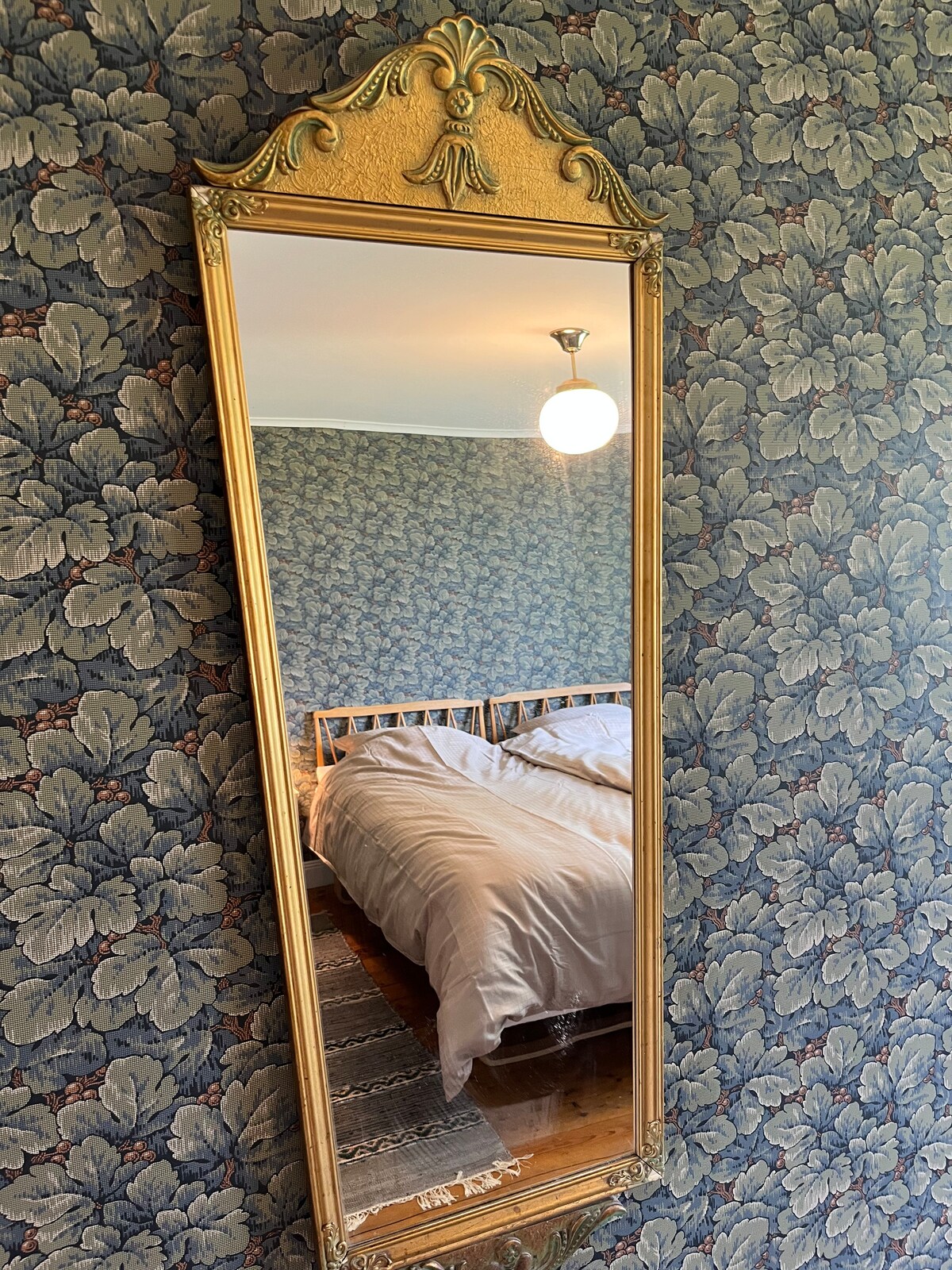 غرفة النوم 1