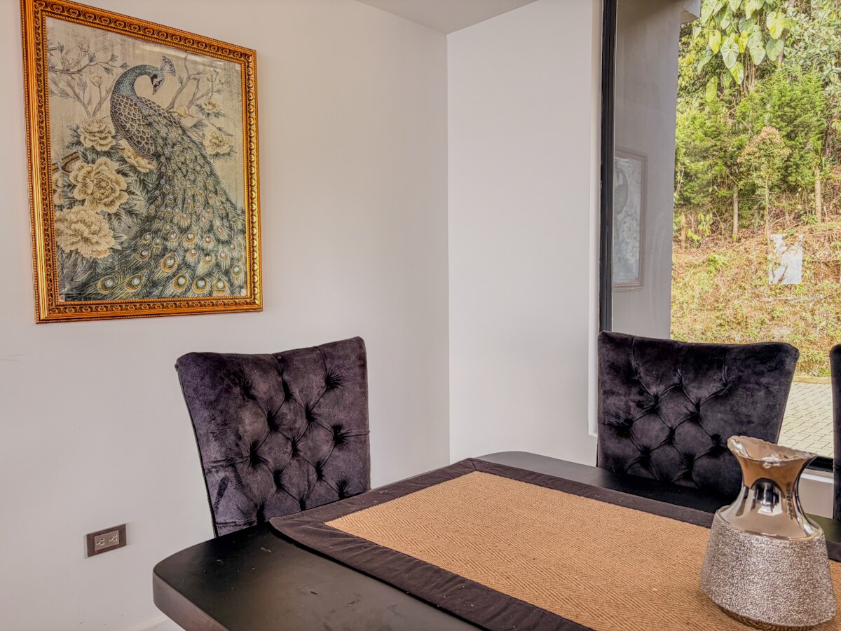 Villa de Lujo · Alto de Envigado foto 3