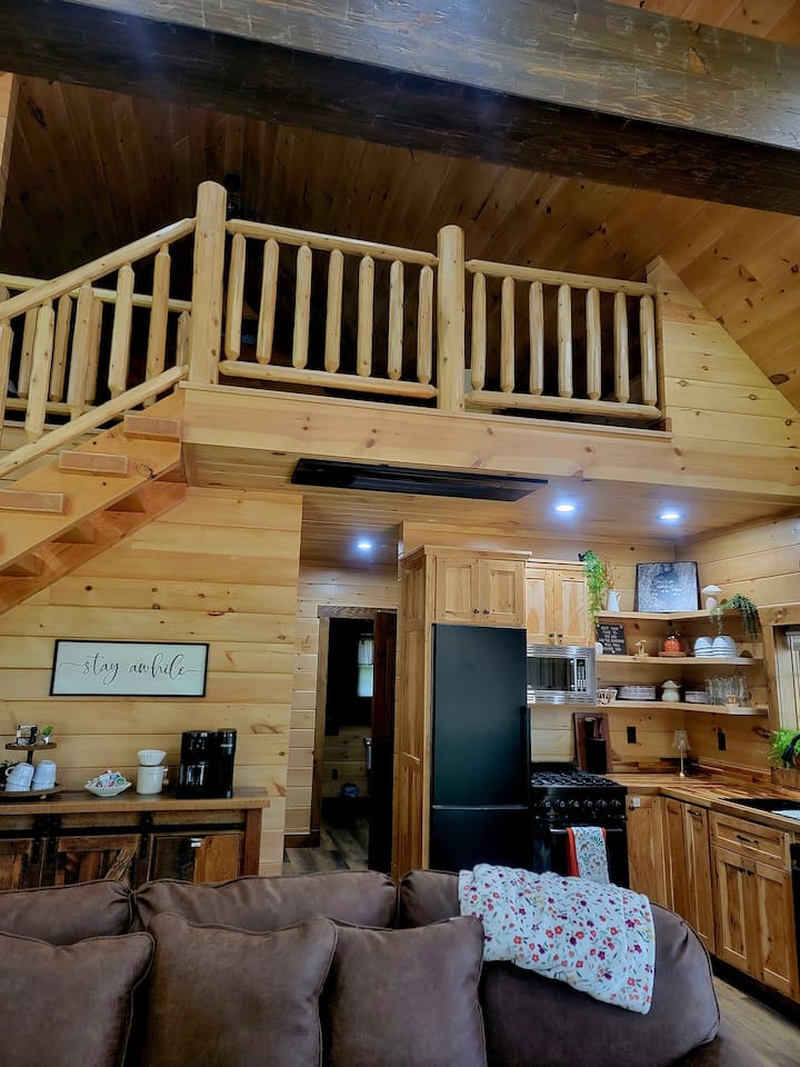 Wildwood Cabin- Secluded, Hot Tub - Mount Vernon, OH