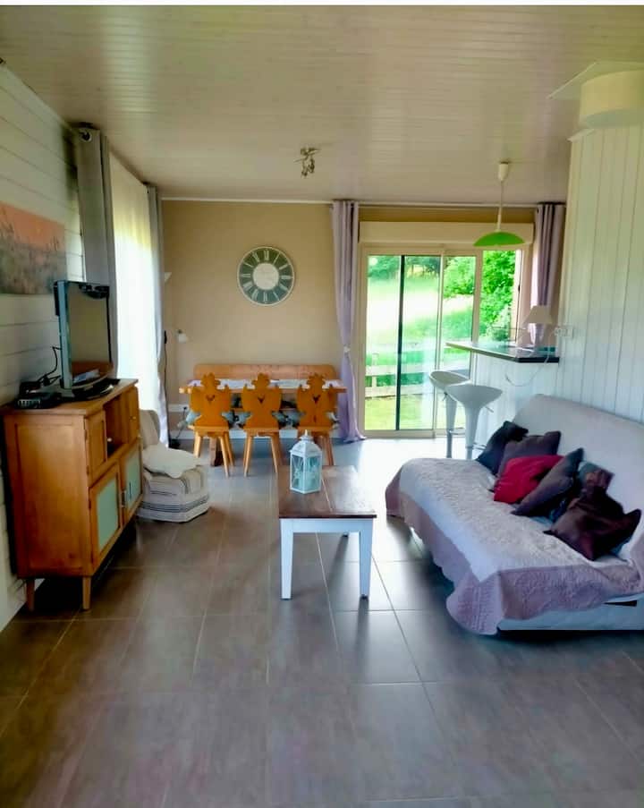 Chalet, Dans Un Oasis De Verdure De Lacs & Forêts - Nièvre