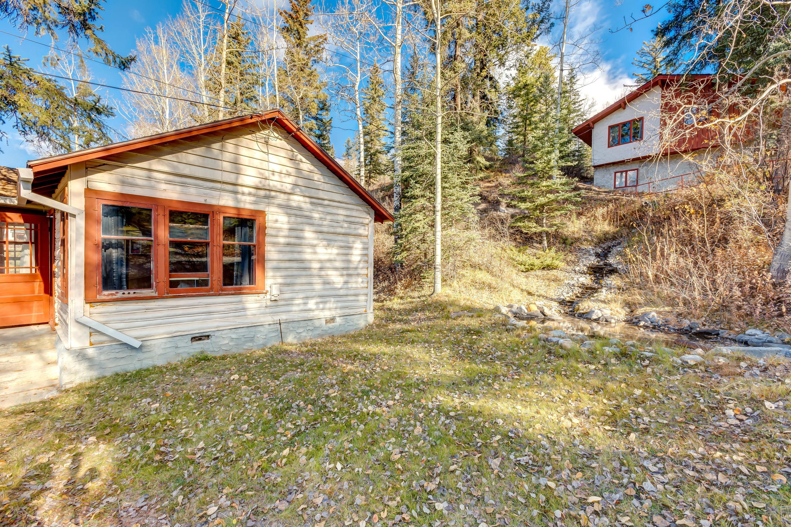 Rustic Rockies Retreat Near Banff & Canmore! - Photo 5
