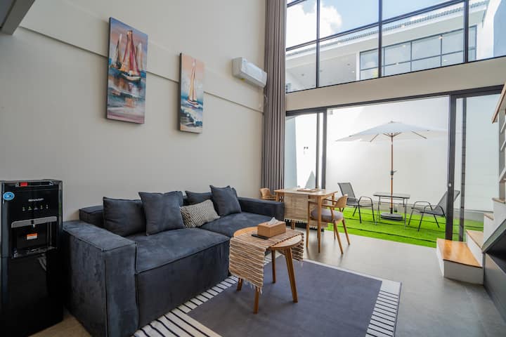 Loft 28 Wolu Loft 28 - 1BR North Canggu - Lofts for Rent in Mengwi, Bali ...