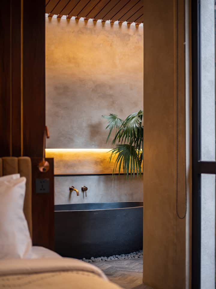 Sirocco - 2  · Sirocco Villa 2