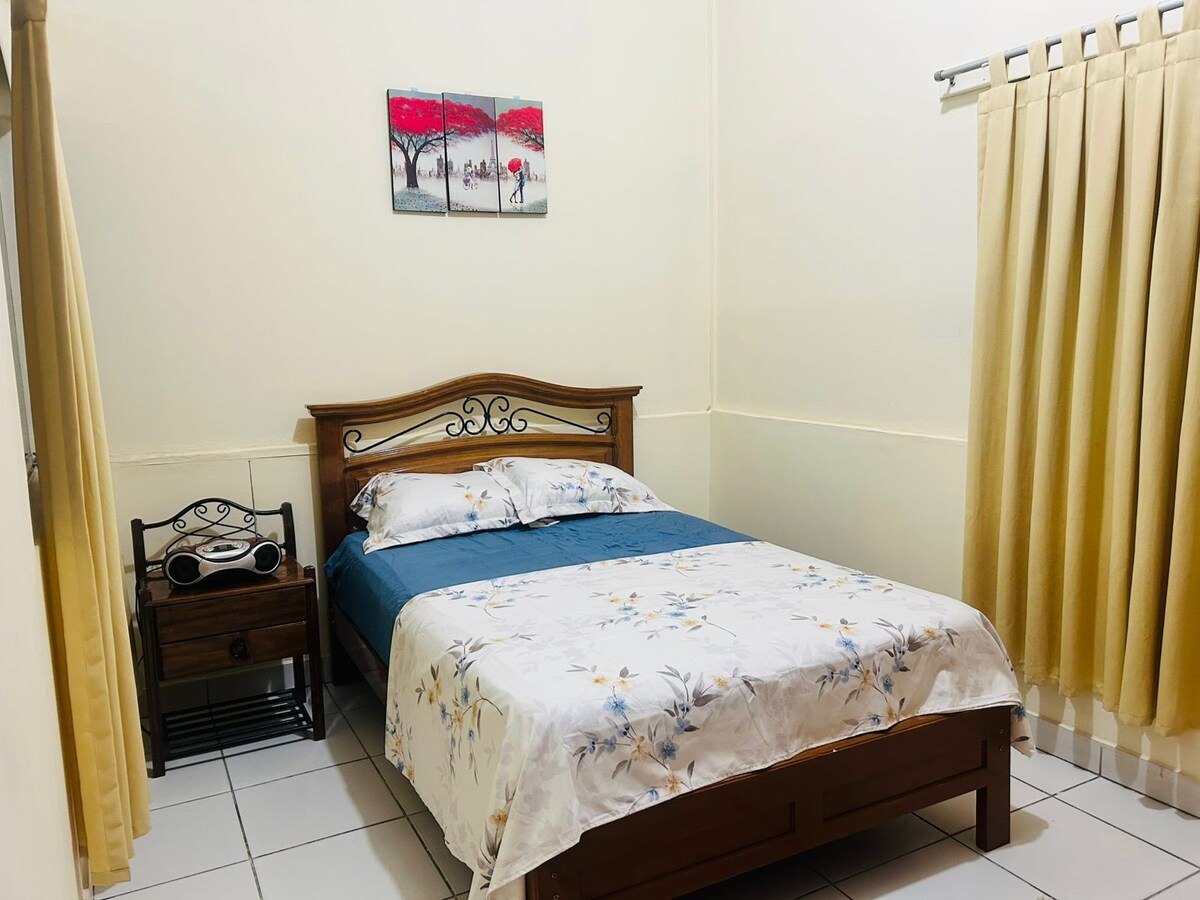 საძინებელი 1