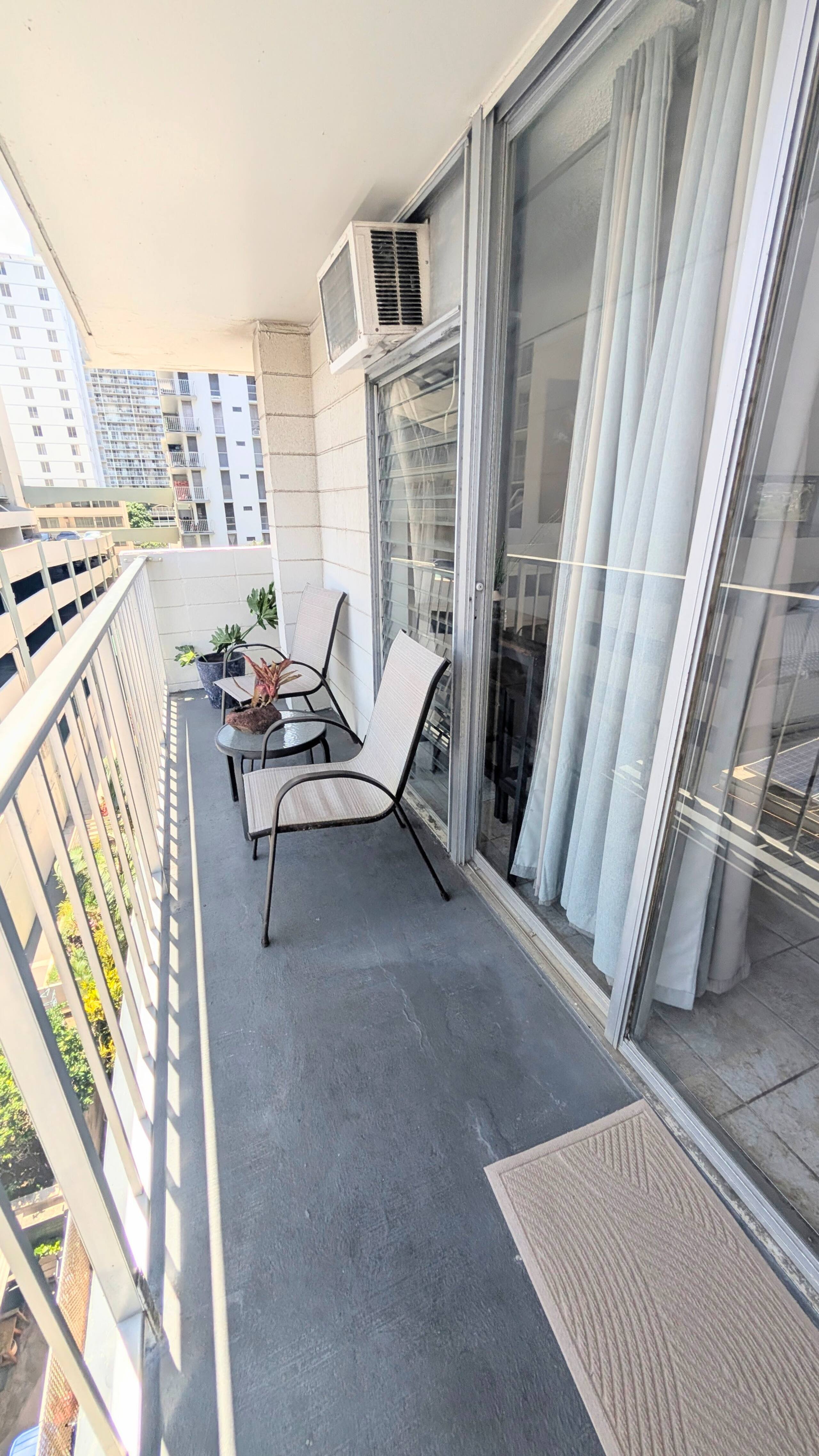 Condo in Honolulu · ★4.78 · 1 bedroom · 1 bed · 1 private bath - Image 10