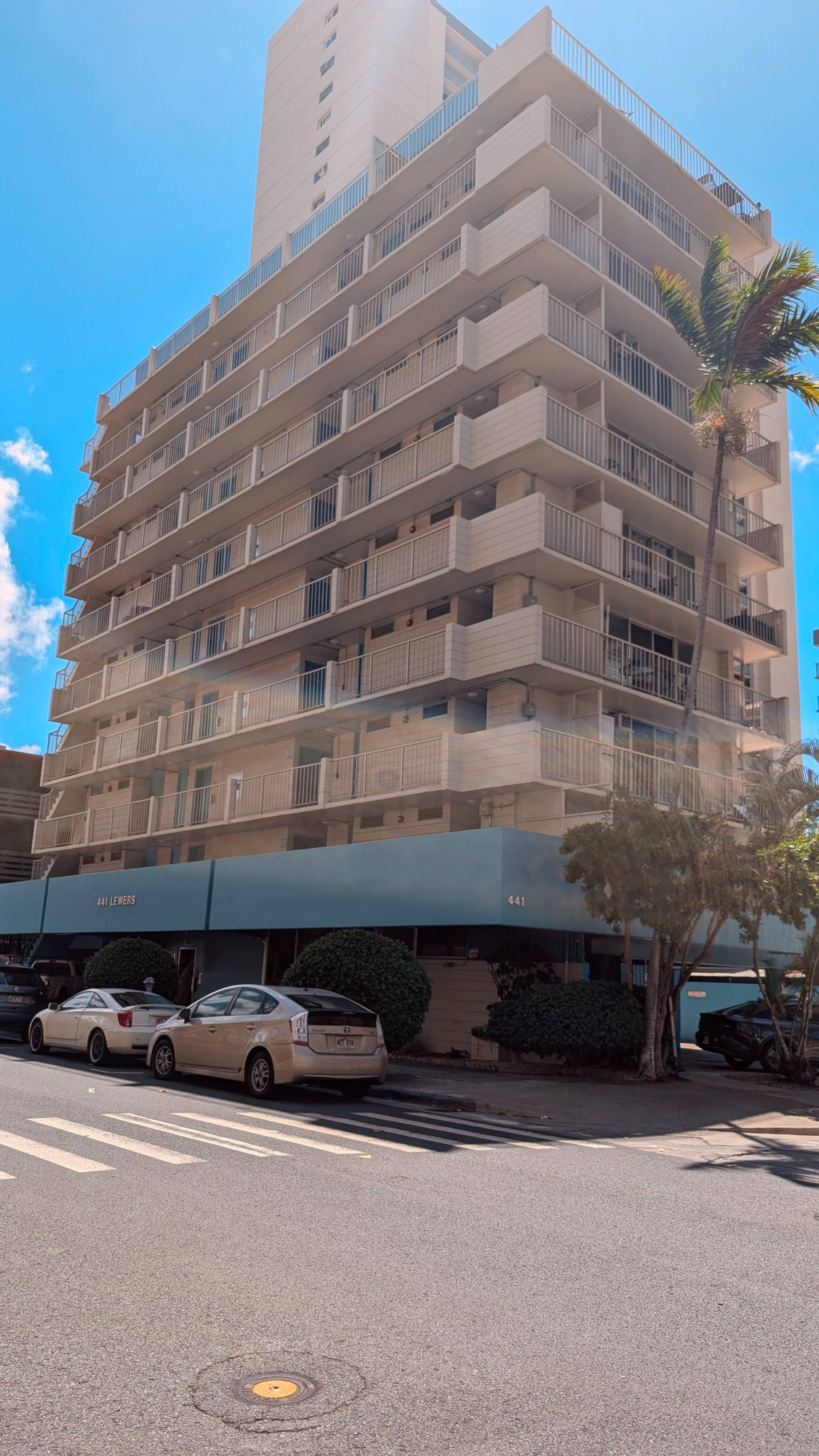 Condo in Honolulu · ★4.78 · 1 bedroom · 1 bed · 1 private bath - Image 11