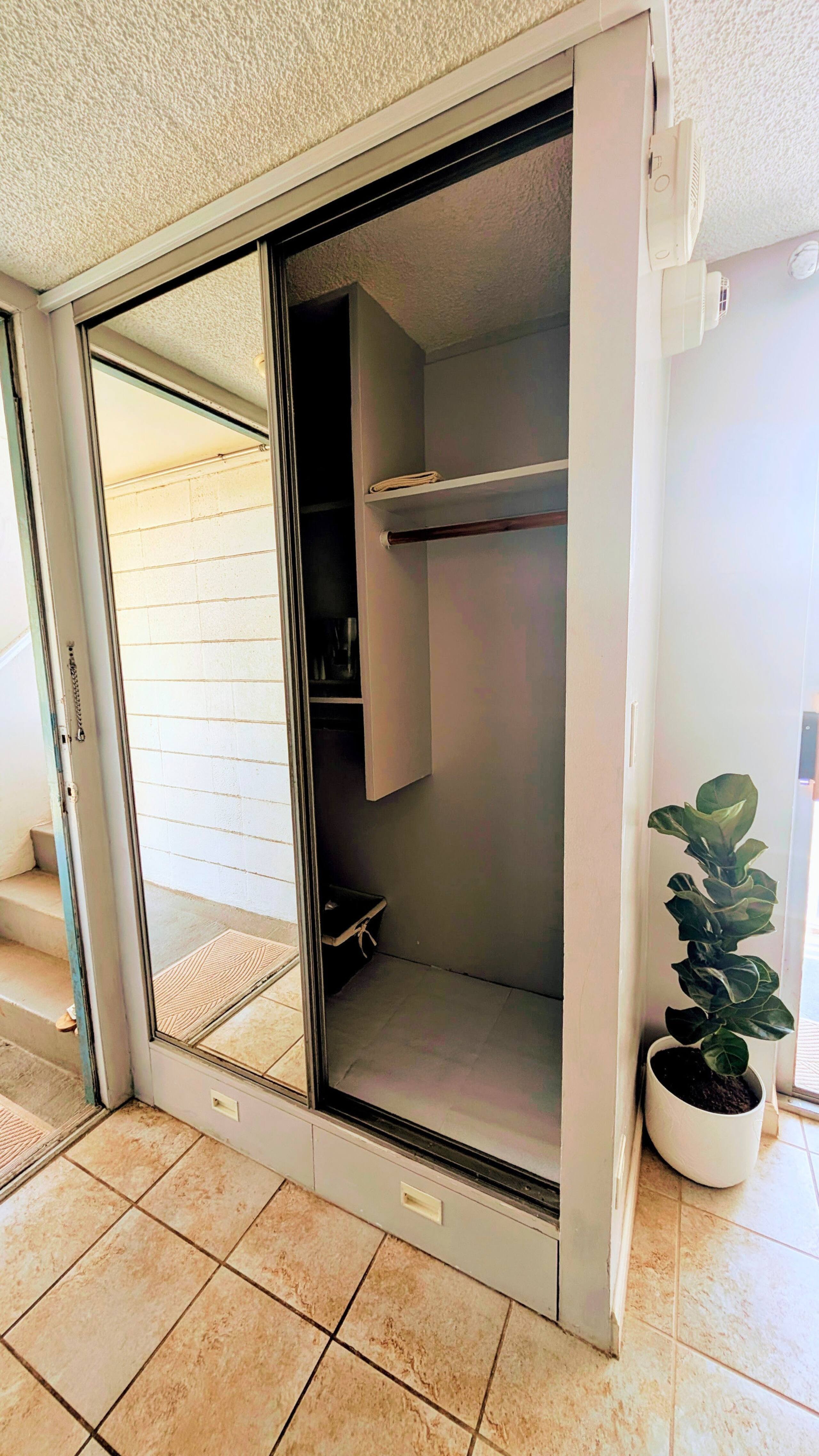 Condo in Honolulu · ★4.78 · 1 bedroom · 1 bed · 1 private bath - Image 17