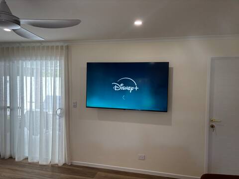 Top performing Airbnb: Golden Beach 6 bedroom Oasis in Golden Beach