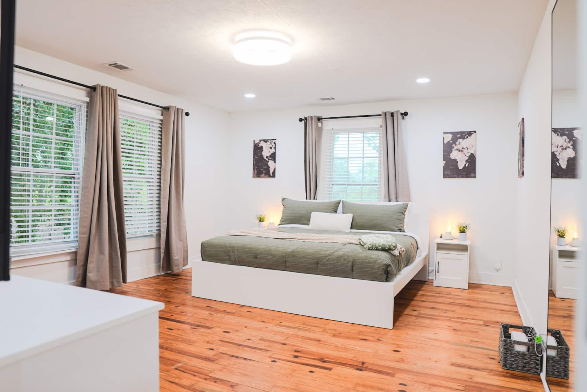 Designer Dream Retreat |Grill, Games & Family Fun