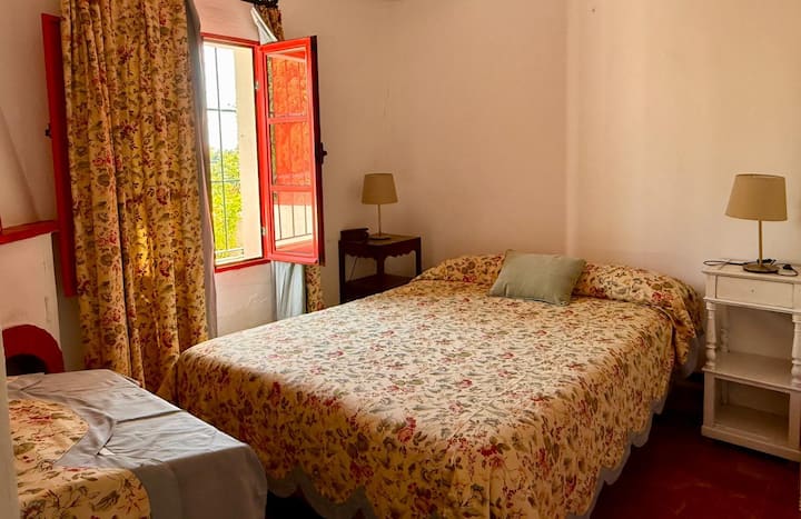 საძინებელი 1