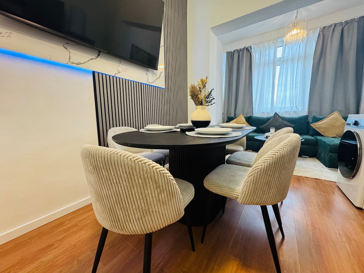 3-room city apartment with terrace Ost-5