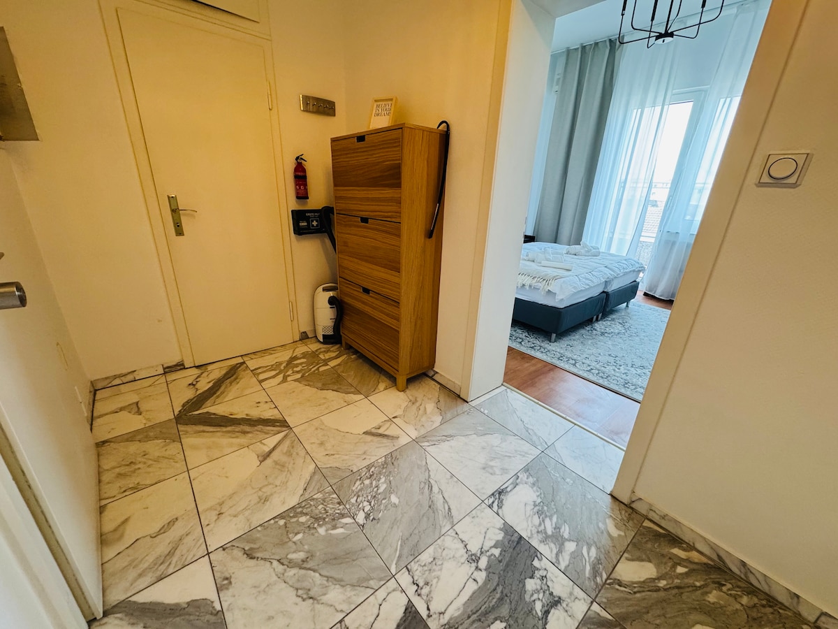 3-room city apartment with terrace Ost-5