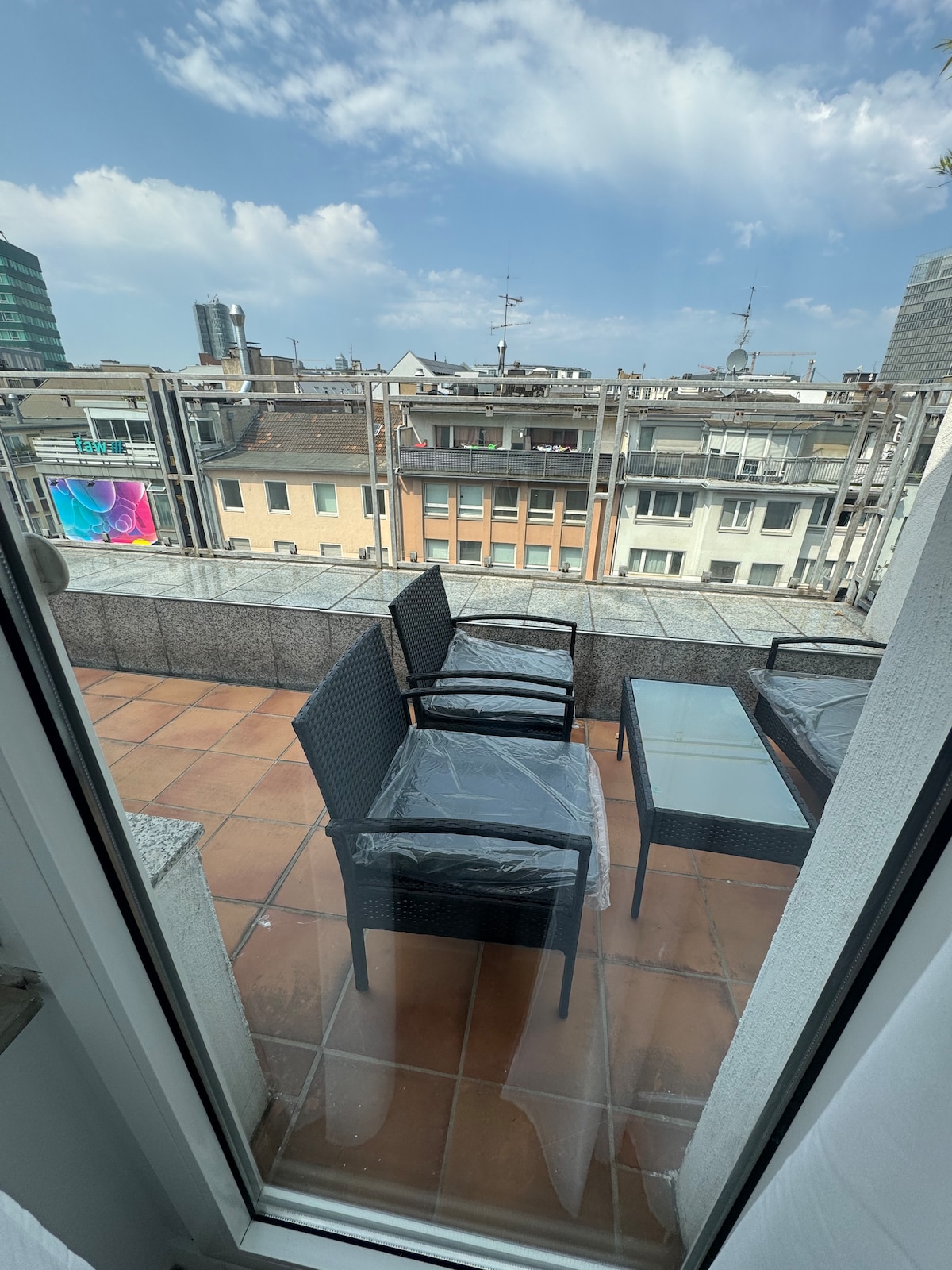 3-room city apartment with terrace Ost-5