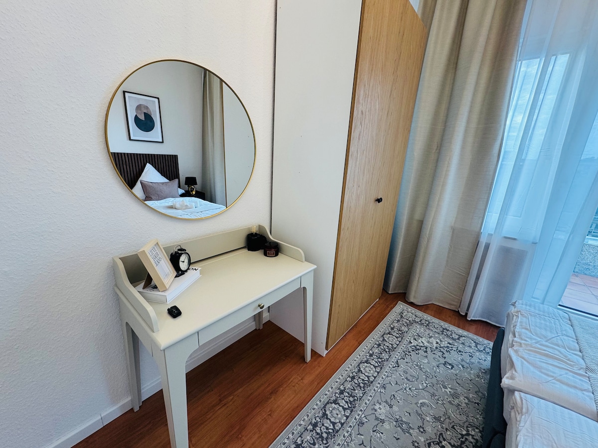 3-room city apartment with terrace Ost-5