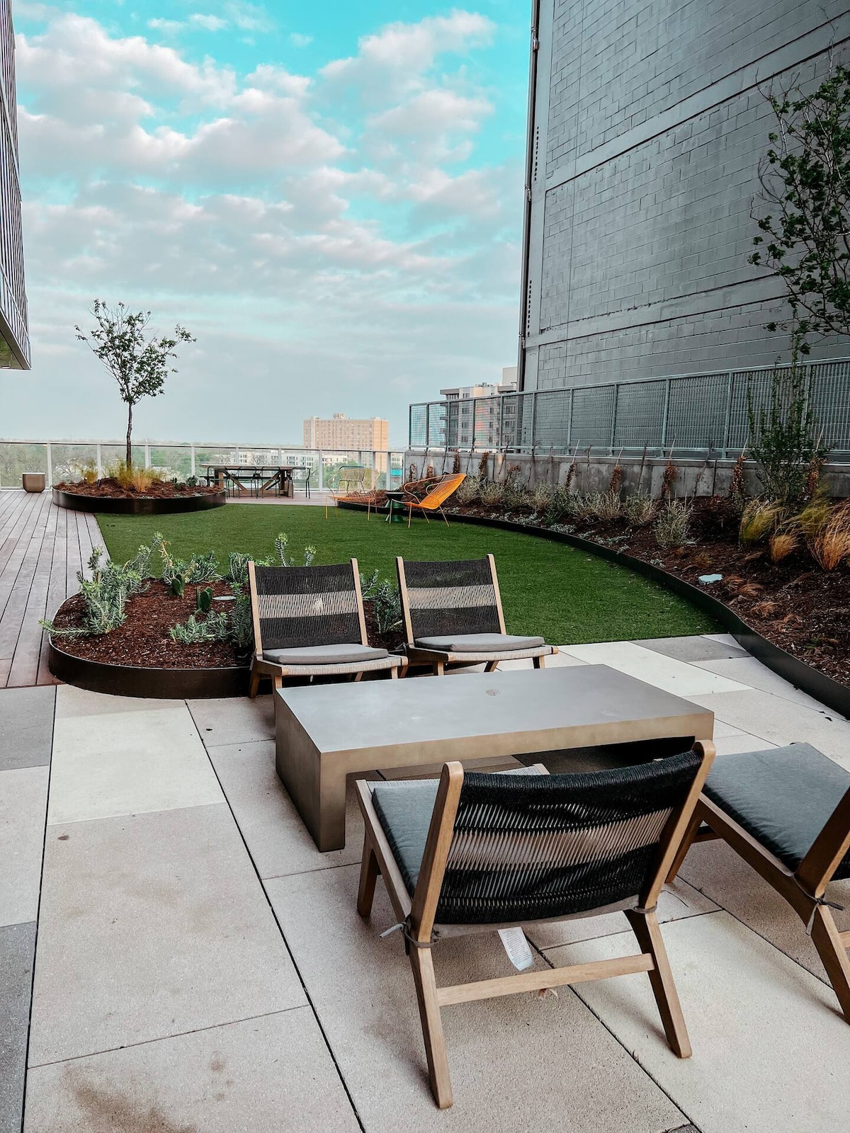 Downtown Dream | Rooftop Pool