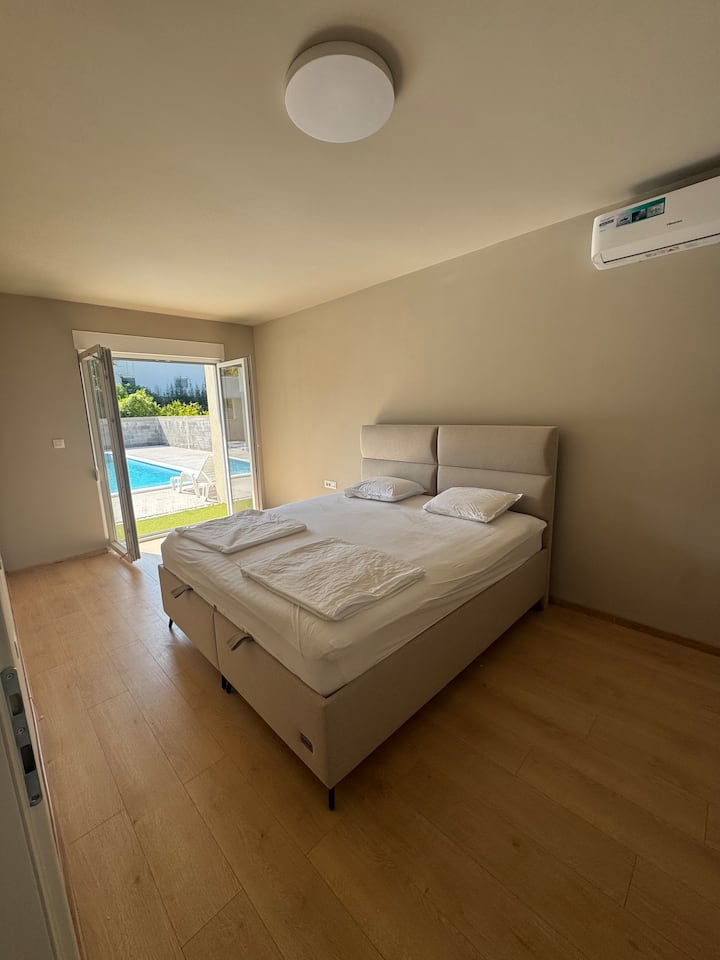 Спална соба 1