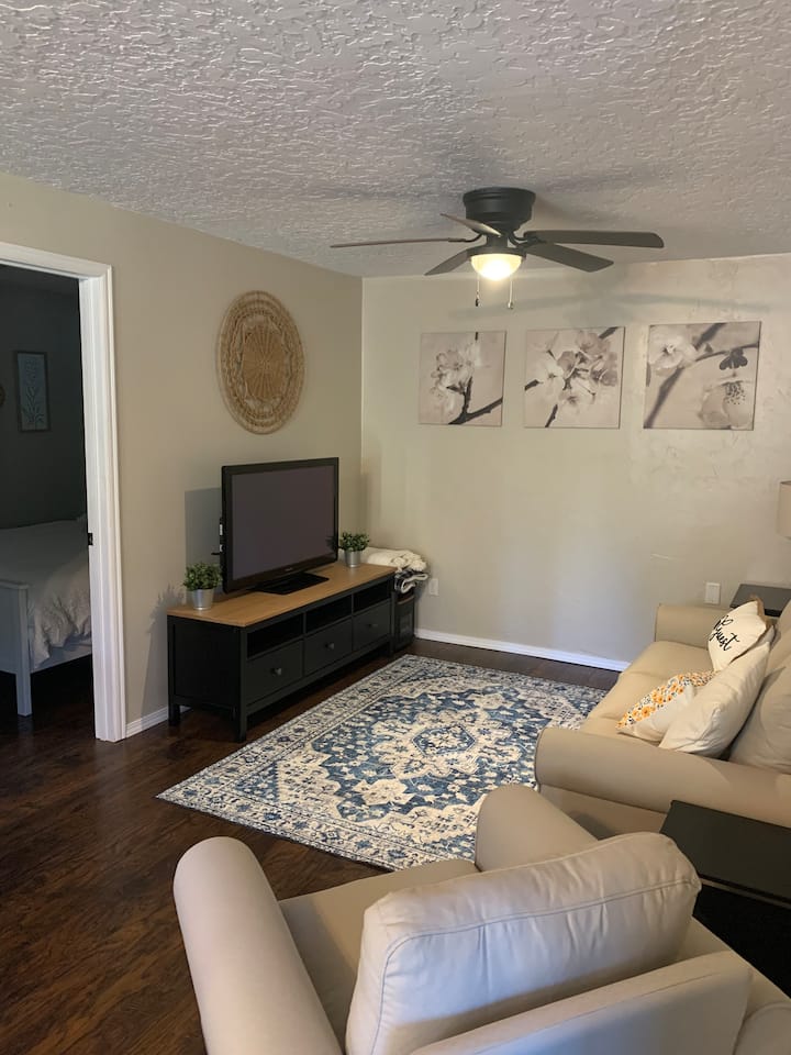 Country Cottage - Ankeny Vineyard, Salem