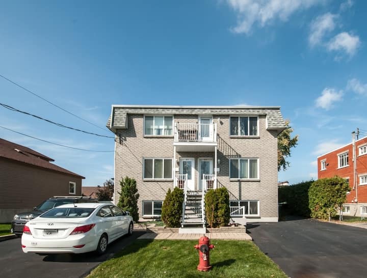 3-bedroom 1 Parking No.2 Long Stay 31+ Night - Longueuil