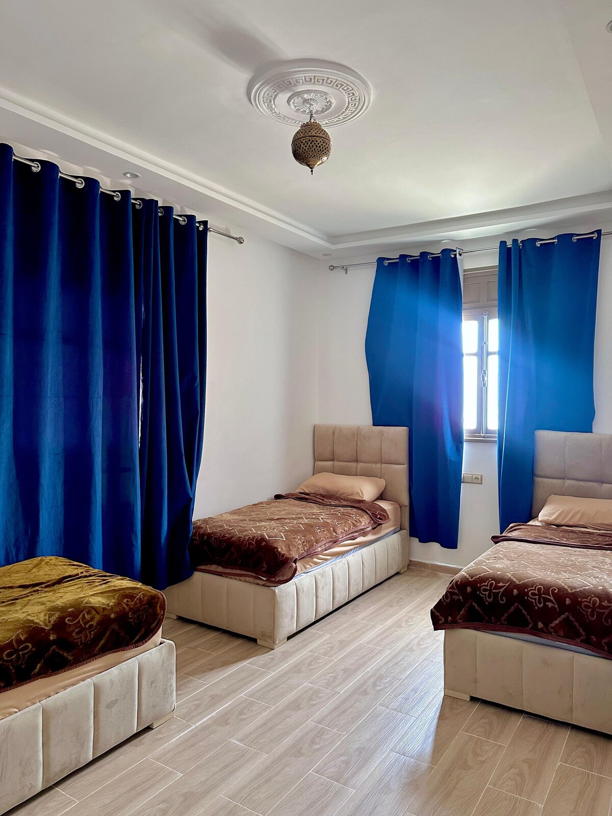 2 საძინებელი 3 საწოლი