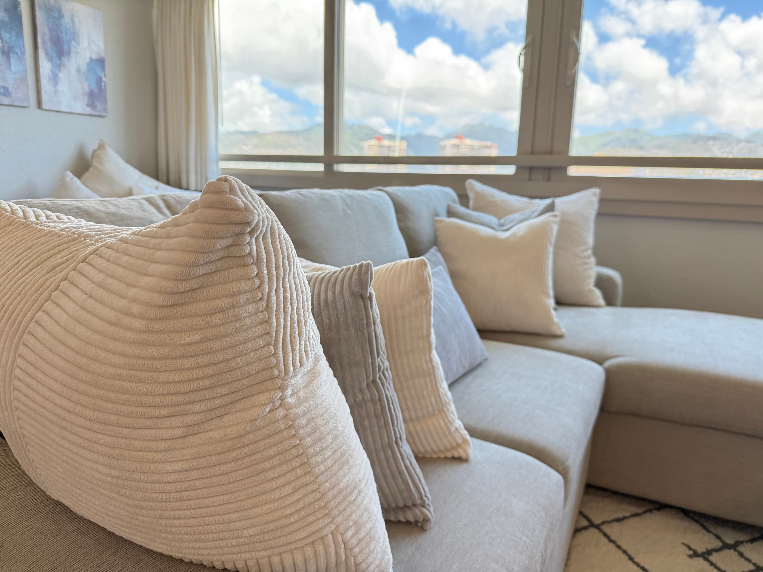 29High FL Views-2Rooms Group Stay Heart Waikiki - Image 5