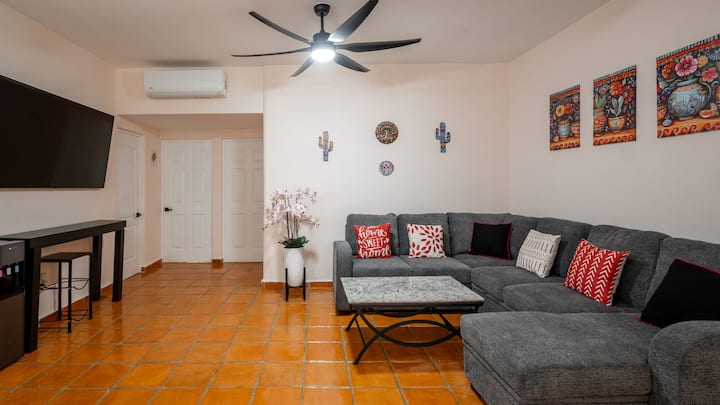 Beautiful Condo Just Remodeled With Best Location - Playa del Carmen