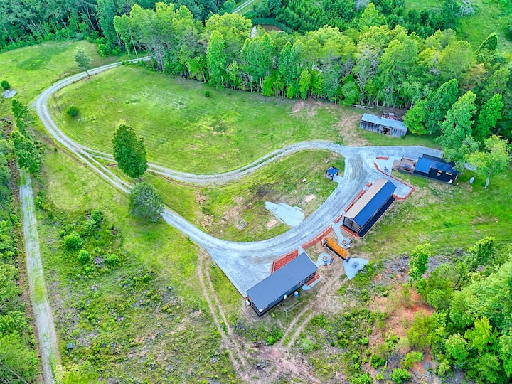 Rent All 3 Tiny Houses - Franklin, NC