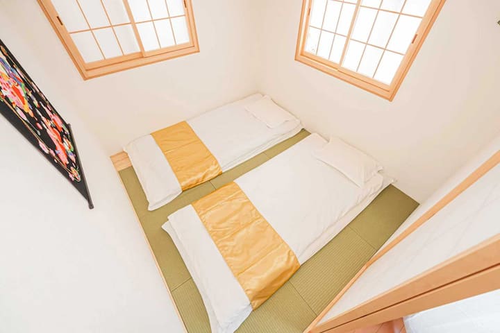 საძინებელი 3