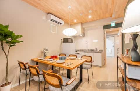 1 minute walk from Awajicho Station! 140㎡ 4ldk, 12 minutes from Shinjuku Station, 5 minutes from Aki