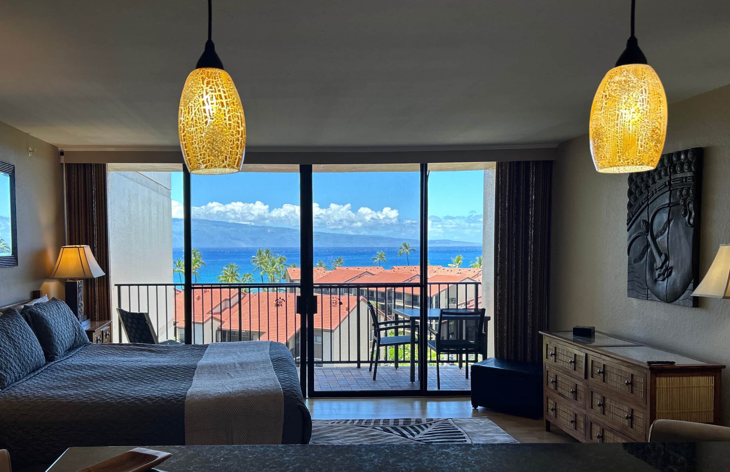 Condo in Lahaina · ★5.0 · Studio · 1 bed · 1 bath - Image 8