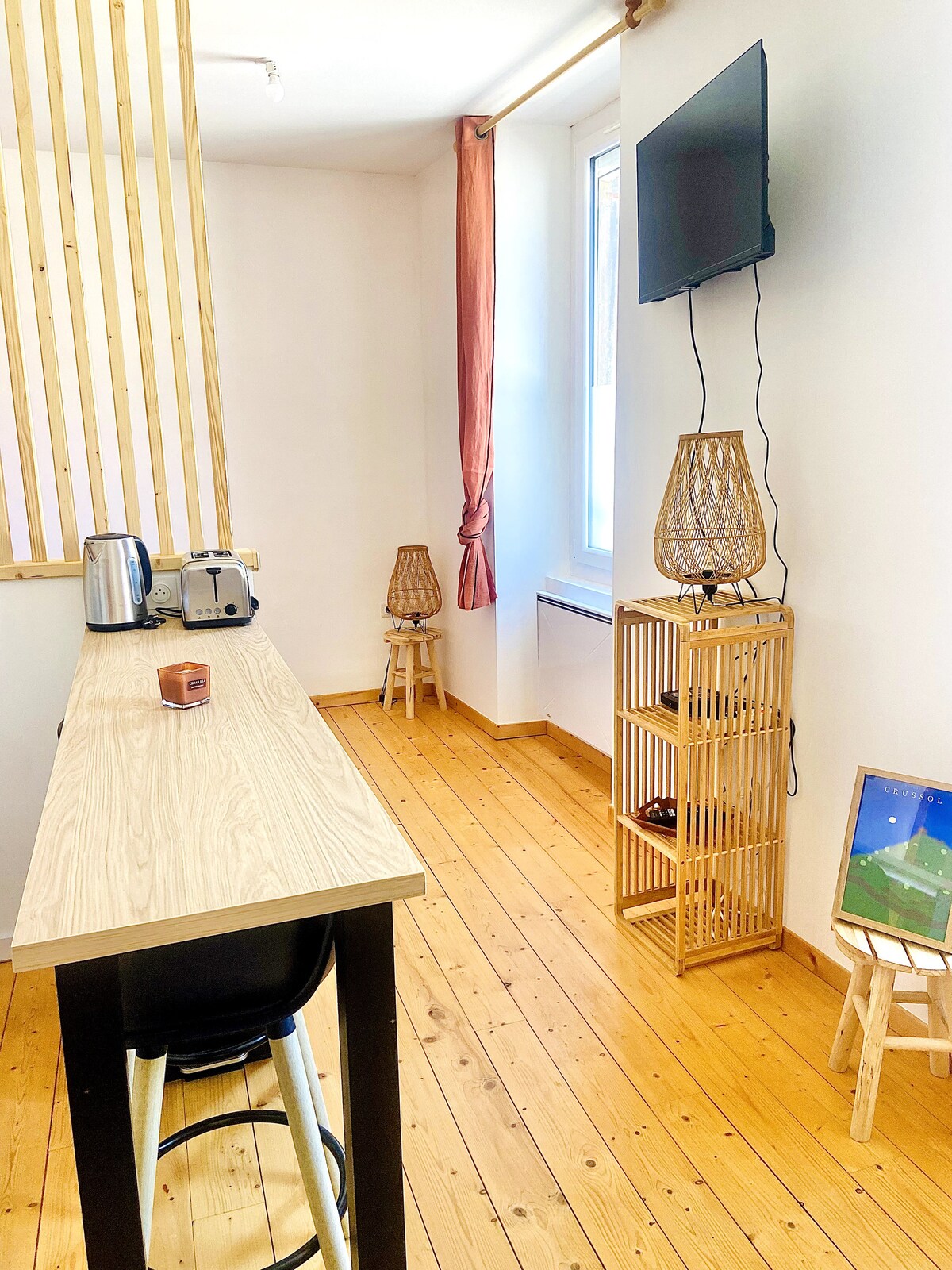 Airbnb performant: Cozy apartment Crussol center of Valence à Valence