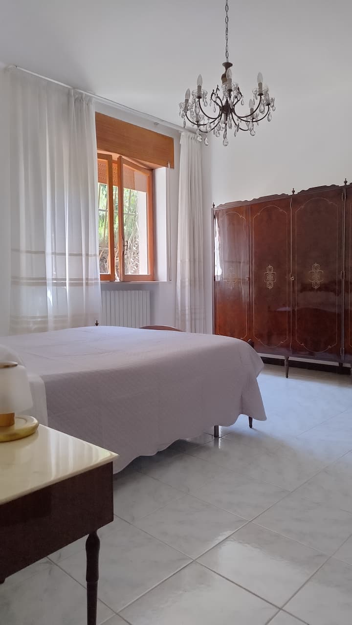 Dhomë gjumi