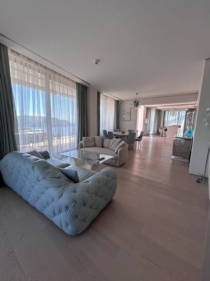 Penthouse For Amazing Sea View - Budva