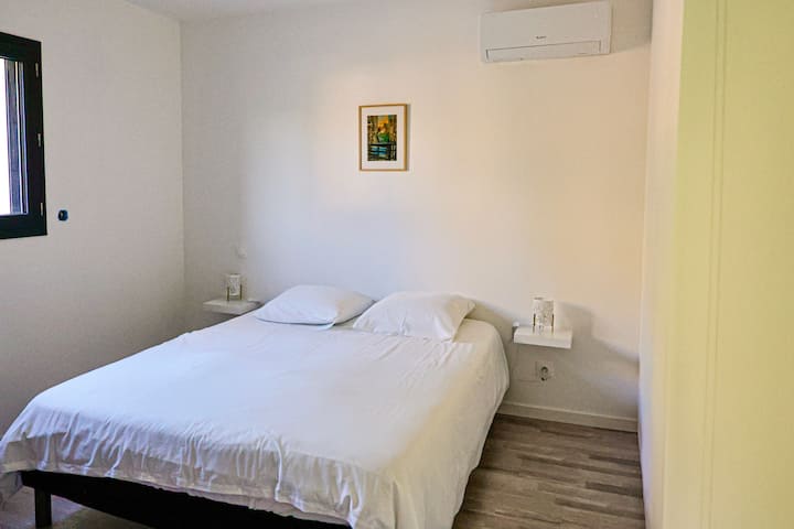 غرفة النوم 1