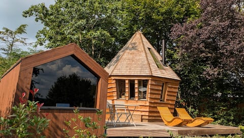 The Cornesse pine cone. Unusual accommodation.