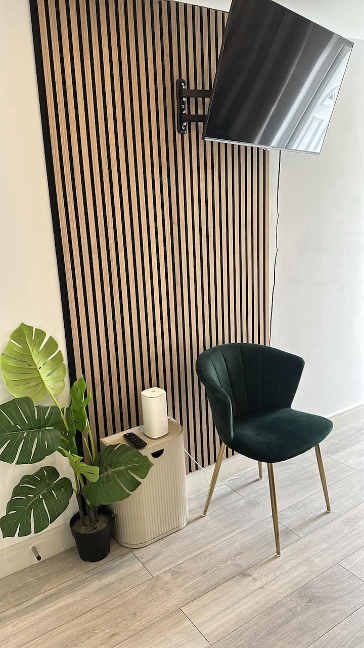 Smart Brigstock - Croydon