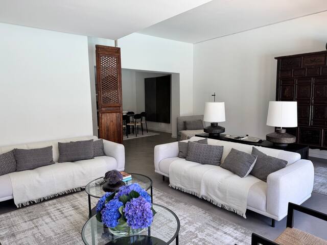 Estoril 17 gallery image 4