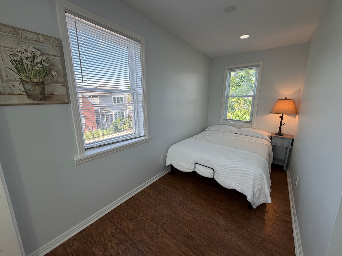 Spálňa 2/manželská posteľ