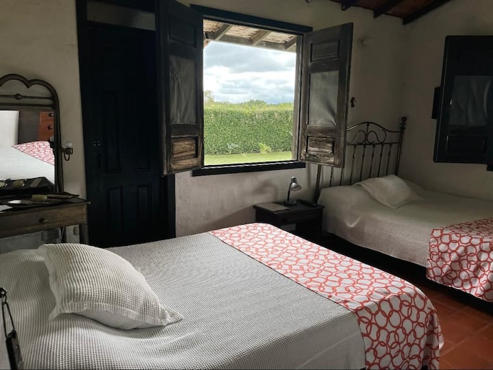 غرفة النوم 2