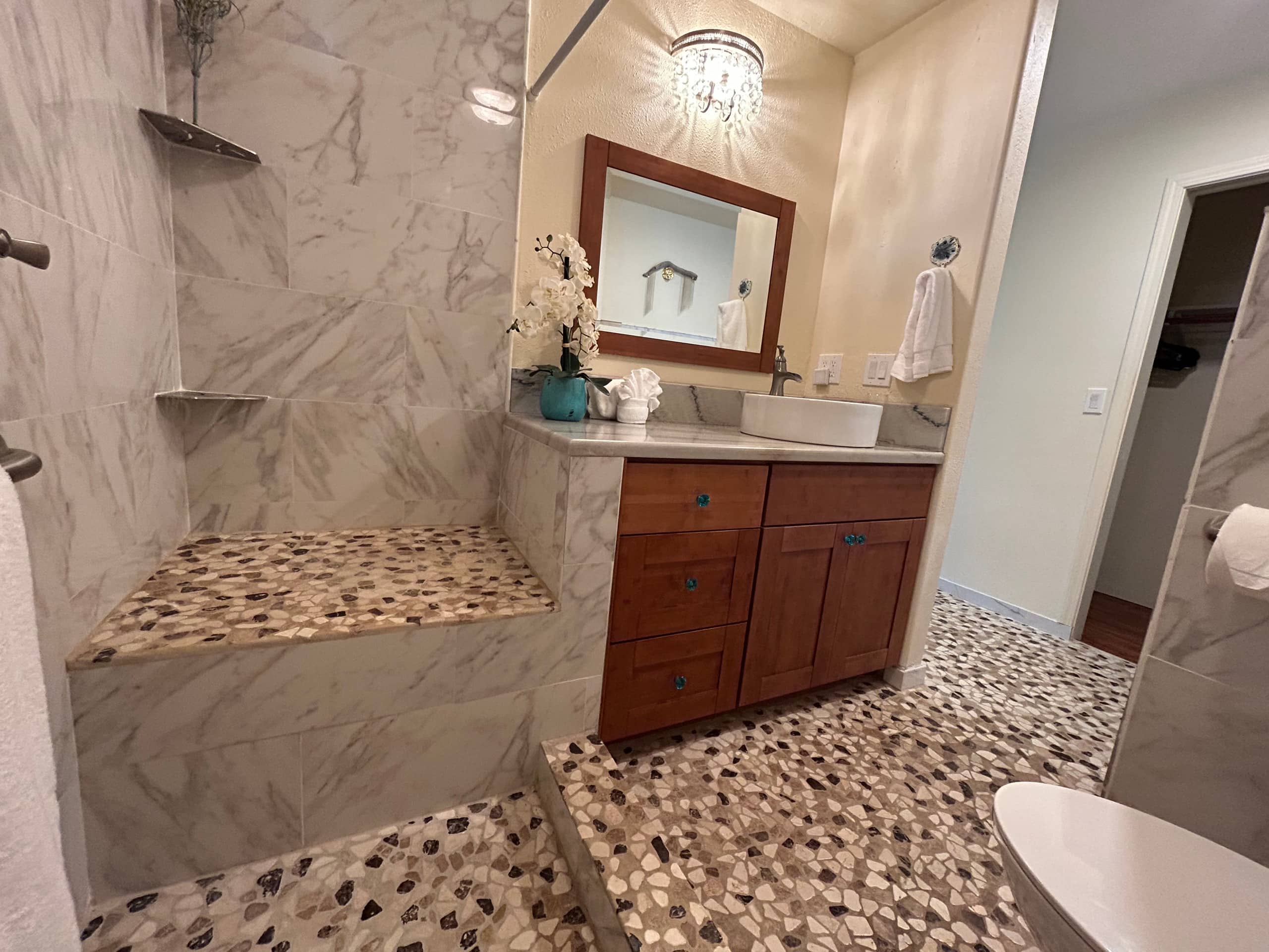 Home in Kailua-Kona · ★5.0 · 3 bedrooms · 4 beds · 2 private baths - Image 30