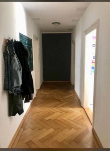 Charming flat 2 min from Oktoberfest gallery image 5