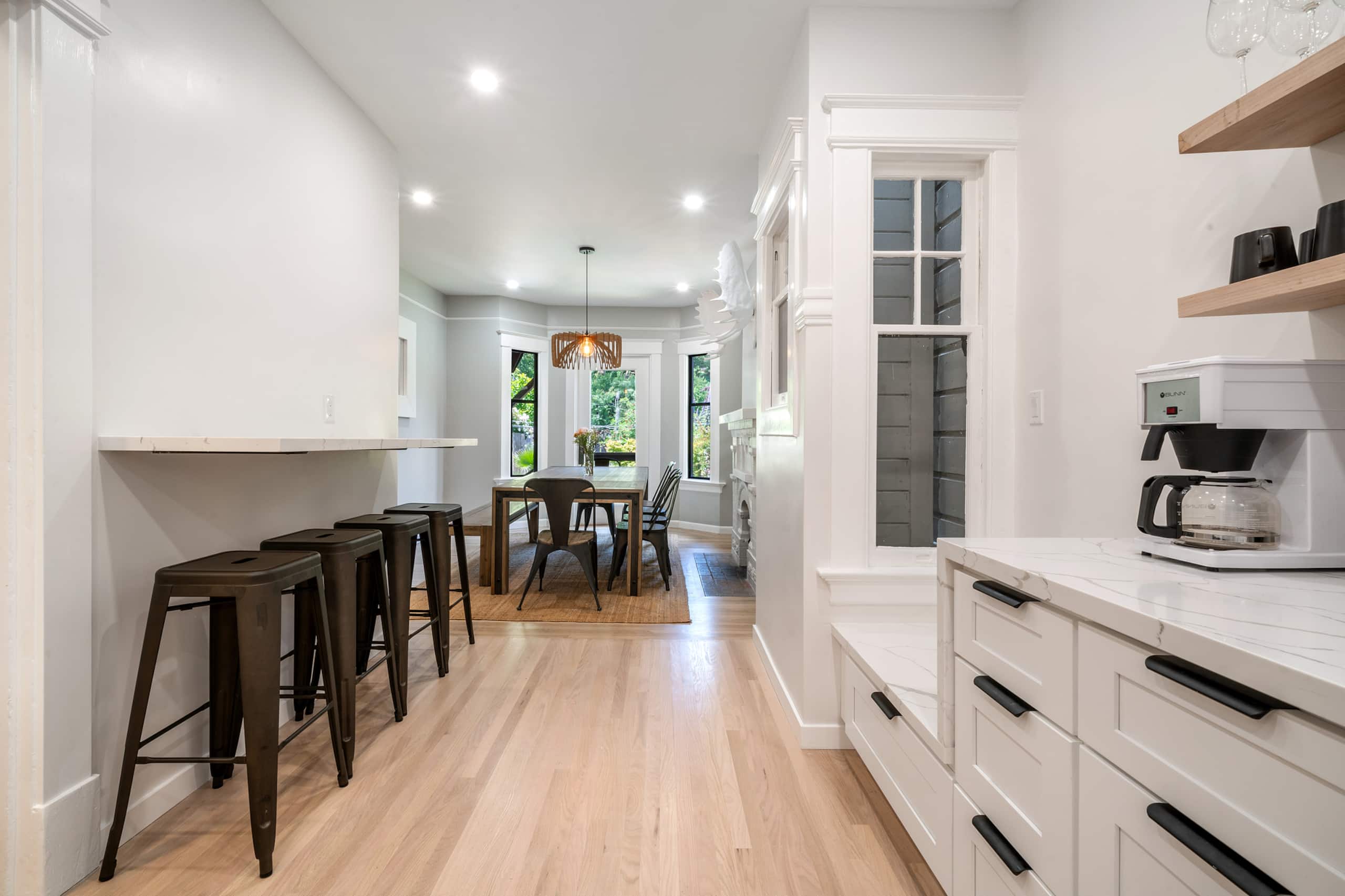 Condo in San Francisco · ★5.0 · 3 bedrooms · 3 beds · 1.5 baths - Image 5