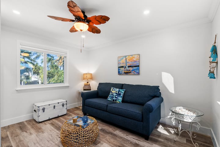 მისაღები ოთახი 2